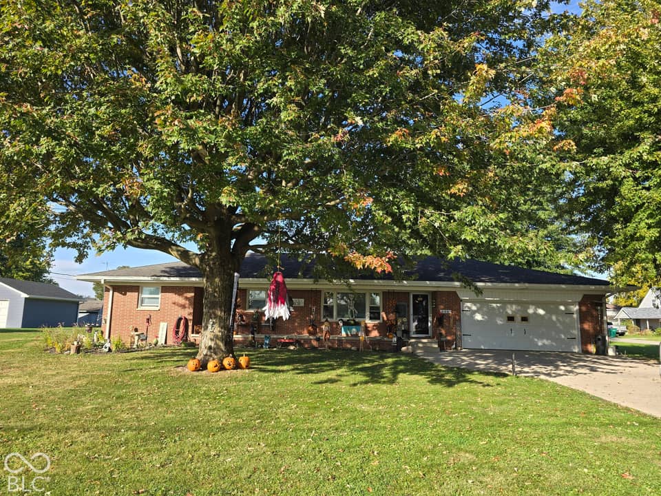 206 N Pike Street, Kempton, IN 46049, photo 1 of 41