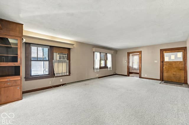 1915 E 5th Street, Anderson, IN 46012, photo 3 of 33