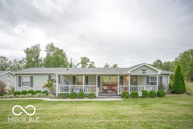 8179 S County Road 50 W, Clay City