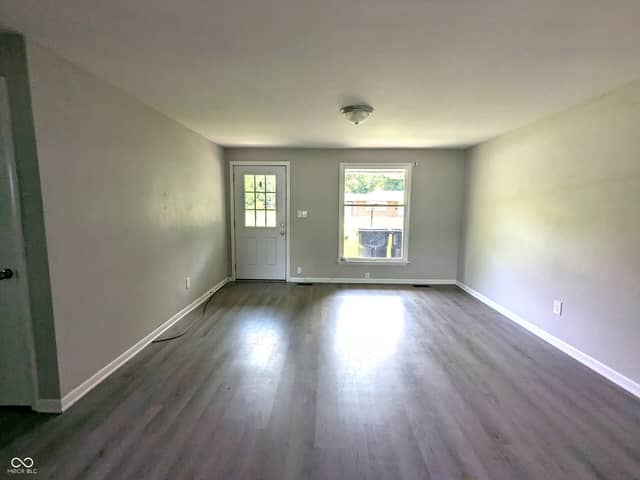 6733 S Cross Street, Pendleton, IN 46064, photo 4 of 16
