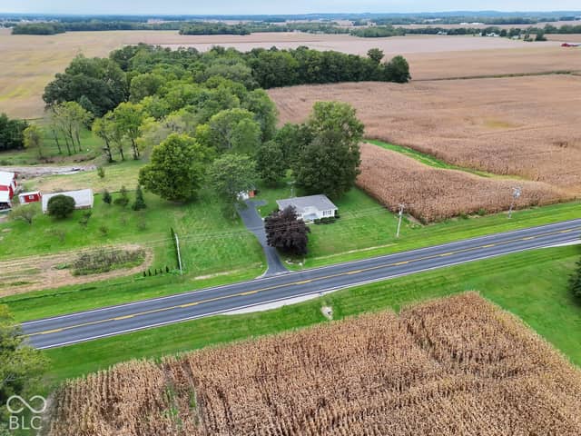 14718 N State Road 9, Hope, IN 47246, photo 3 of 17