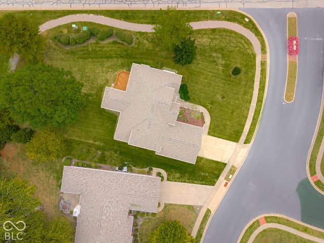 725 Greystone Court, Columbus, IN 47201, photo 5 of 82