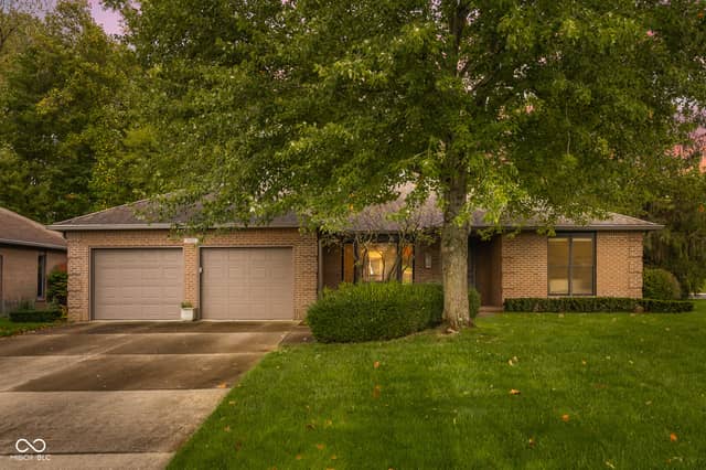 1141 Pintail Court, Columbus, IN 47201, photo 3 of 58