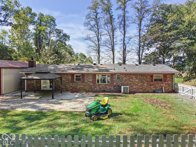 2049 N Blue Bluff Road, Martinsville, IN 46151, photo 5 of 44