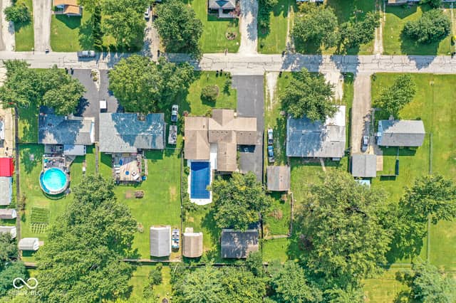3830 S Olney Street, Indianapolis, IN 46237, photo 2 of 40