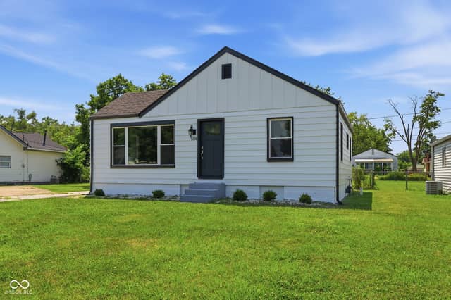1238 S Centennial Street, Indianapolis, IN 46241, photo 3 of 29