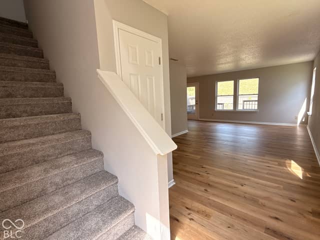 2407 Collins Way, Greenfield, IN 46140, photo 2 of 21