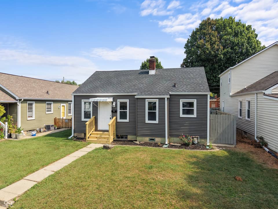 113 S 8th Avenue, Beech Grove, IN 46107, photo 1 of 24