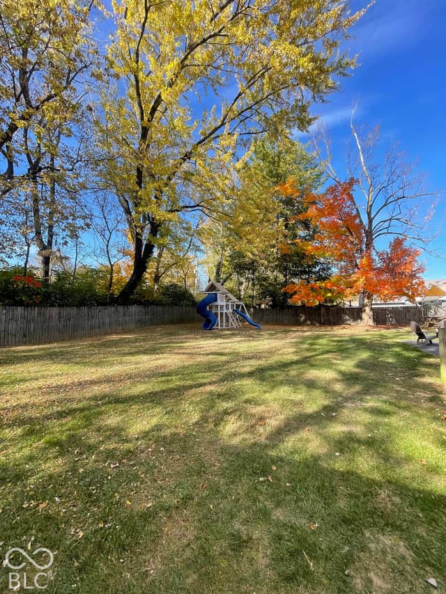 11610 Forest Drive, Carmel, IN 46033, photo 3 of 4