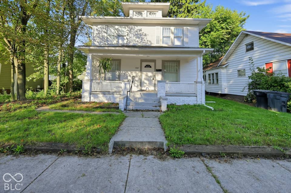 1031 College Street, South Bend, IN 46628, photo 1 of 29