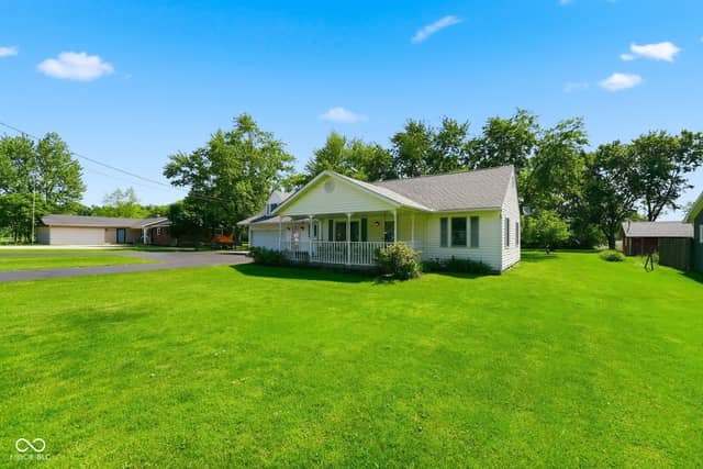 114 N Cook Road, Muncie, IN 47303, photo 3 of 45
