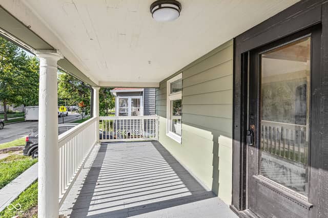 31 S Hawthorne Lane, Indianapolis, IN 46219, photo 4 of 28