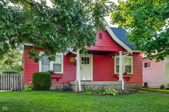 1317 Wallace Avenue, Indianapolis, IN 46201, photo 2 of 24