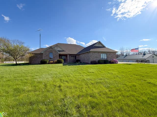 3861 E 300 N, Crawfordsville, IN 47933, photo 5 of 66