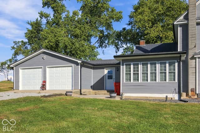 2466 S 170 W, Veedersburg, IN 47987, photo 5 of 44
