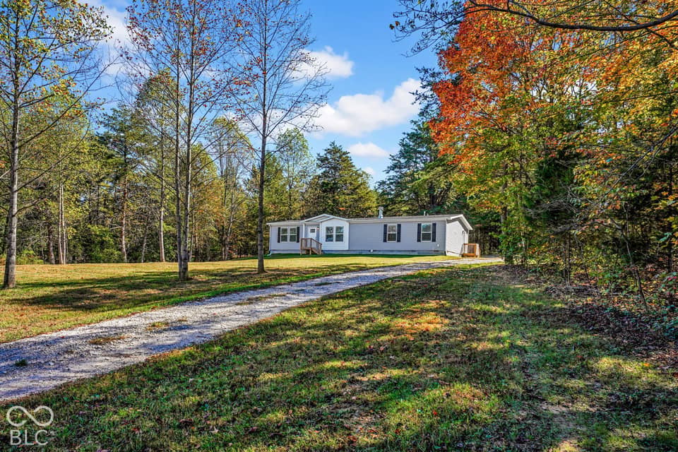10685 W Old St Rd 56, Scottsburg, IN 47170, photo 1 of 26
