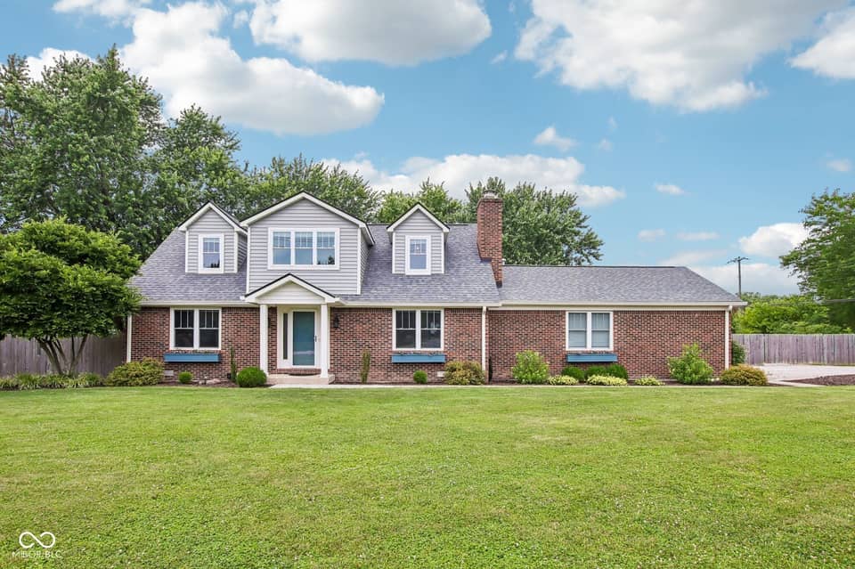 1924 S Avon Avenue, Avon