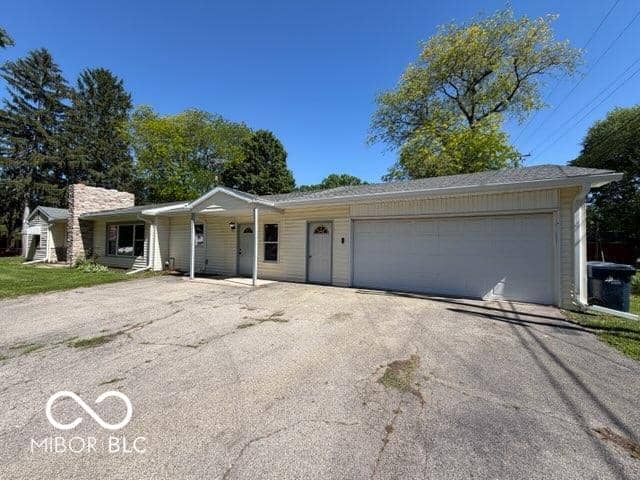 130 E Broad Street, Spiceland, IN 47385, photo 3 of 18