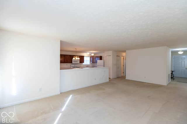 8113 Sydney Lane, Avon, IN 46123, photo 4 of 18