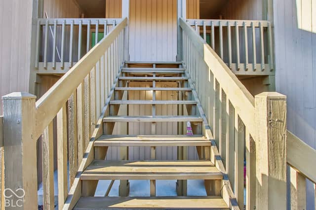 96 Lookout Ridge Ridge, Columbus, IN 47201, photo 3 of 30