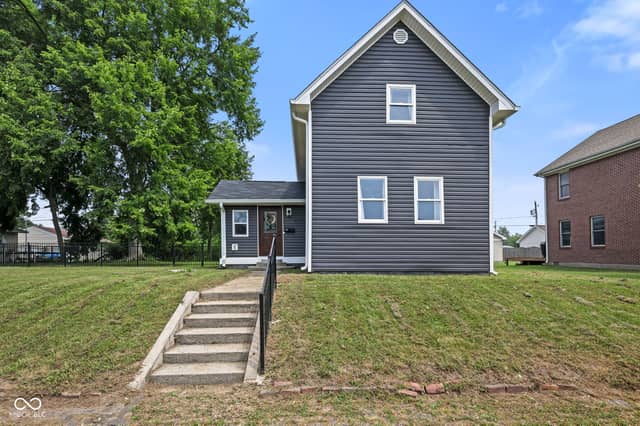 1924 S I Street, Elwood, IN 46036, photo 2 of 32