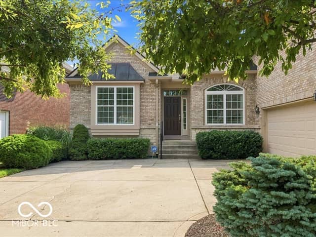 15471 Mission Hills Drive, Carmel, IN 46033, photo 3 of 62
