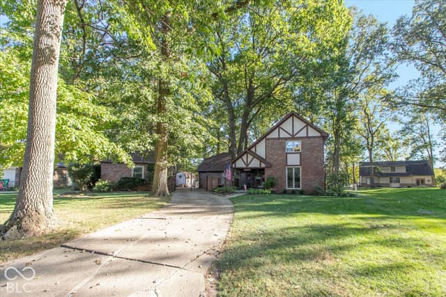 25 Fairlane Drive, Brownsburg, IN 46112, photo 2 of 34
