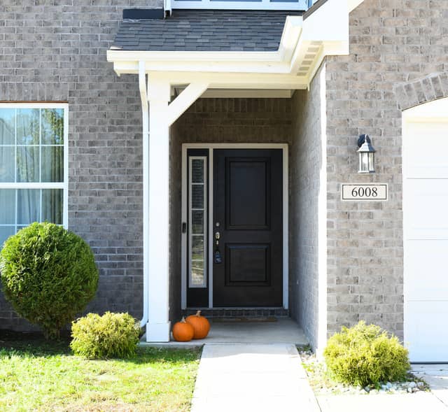 6008 Phillips Drive, Brownsburg, IN 46112, photo 4 of 35