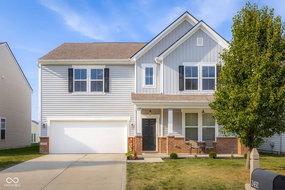 2432 Creekland Drive, Columbus, IN 47201, photo 1 of 63