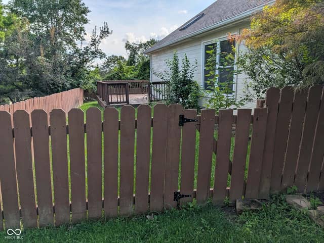 3515 Laurey Court, Indianapolis, IN 46214, photo 4 of 35