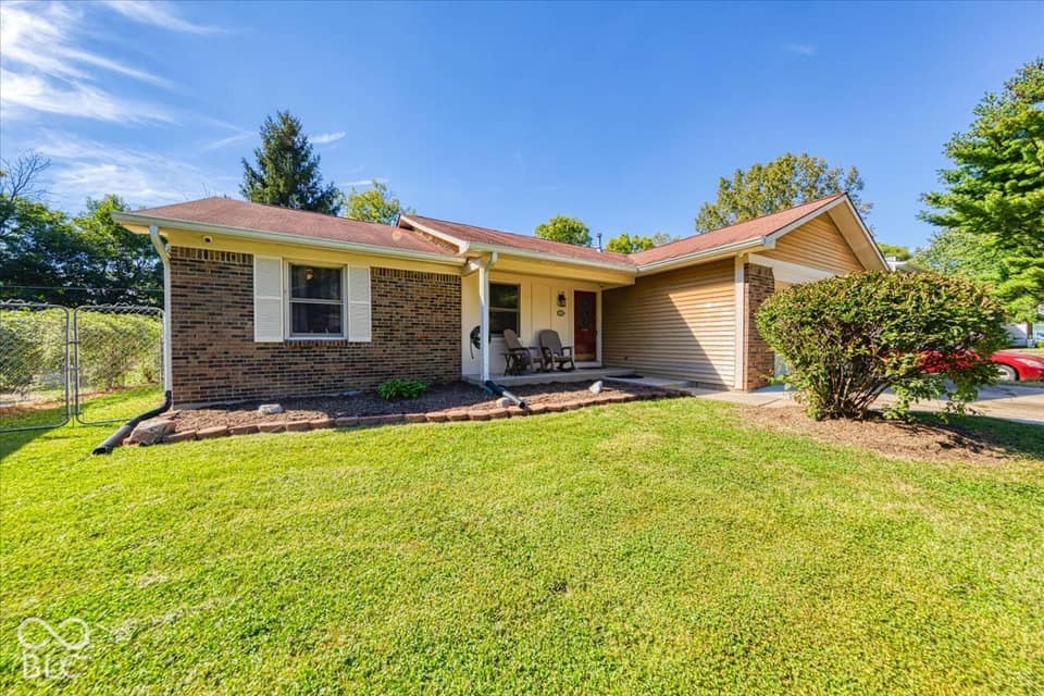 7950 Ridgegate West Drive, Indianapolis, IN 46268, photo 1 of 24