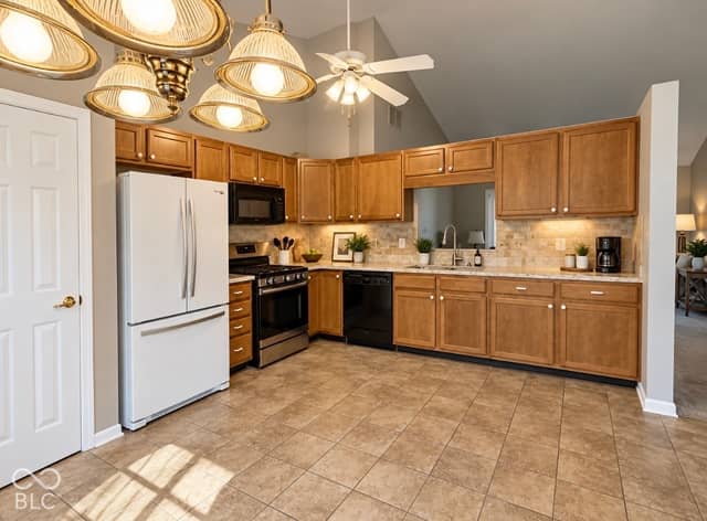 1144 Chestnut Lane, Franklin, IN 46131, photo 5 of 11