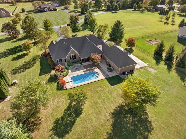 9202 Compton Farm Lane, Indianapolis, IN 46259, photo 3 of 93