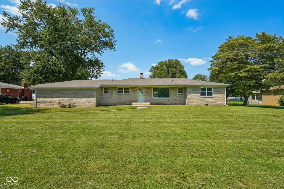 436 Maxwell Road, Indianapolis, IN 46217, photo 1 of 32
