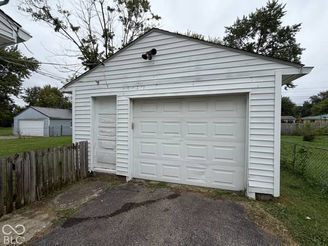 2528 S 23rd Street, New Castle, IN 47362, photo 4 of 12
