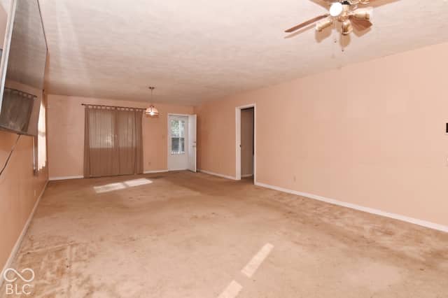 2005 N Somerset Avenue, Indianapolis, IN 46222, photo 4 of 22