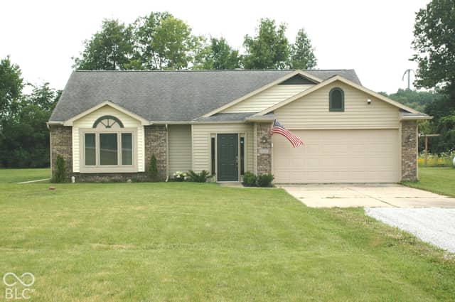4011 W Till Road, Fort Wayne, IN 46818, photo 2 of 26