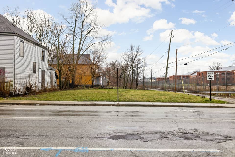 2041 E Michigan Street, Indianapolis