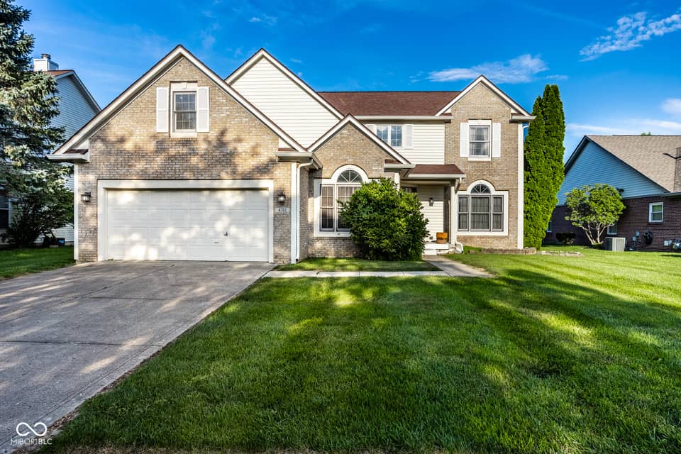 4752 Arabian Run, Indianapolis, IN 46228, photo 1 of 38