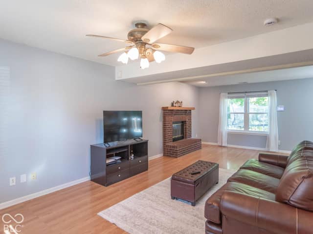 6038 Gimbel Circle, Indianapolis, IN 46221, photo 3 of 17