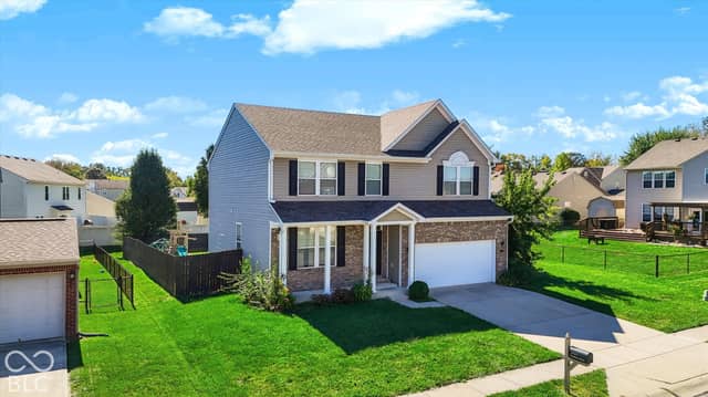 1717 Chatham Place, Danville, IN 46122, photo 2 of 58