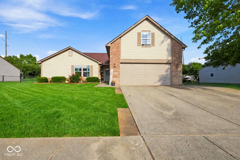2133 Citation Drive, Indianapolis, IN 46234, photo 1 of 33