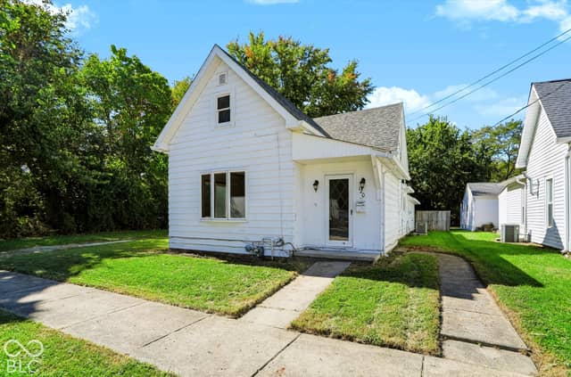 120 S Brandywine Street, Greenfield, IN 46140, photo 2 of 37