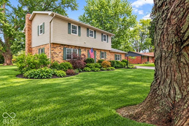 10566 Andrea Court, Indianapolis, IN 46231, photo 4 of 48