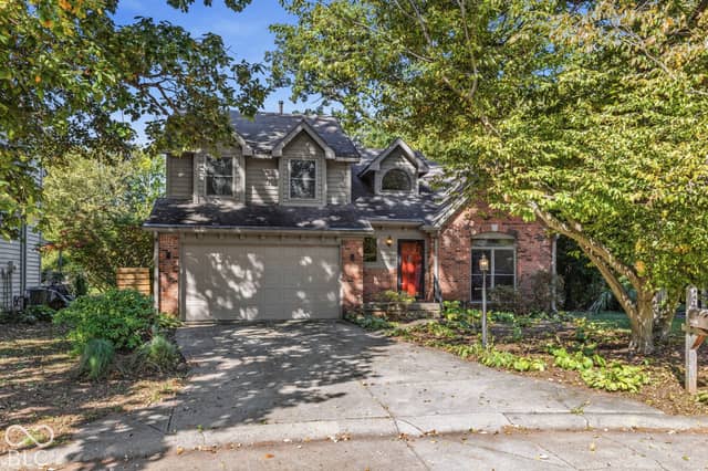 5542 Painted Maple Court, Indianapolis, IN 46254, photo 2 of 44