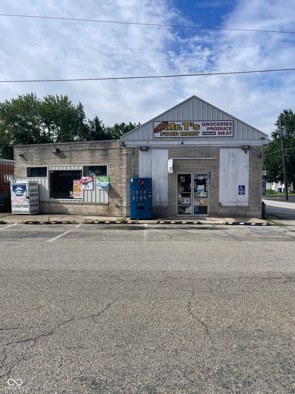 109 W Washington Street, Fairland