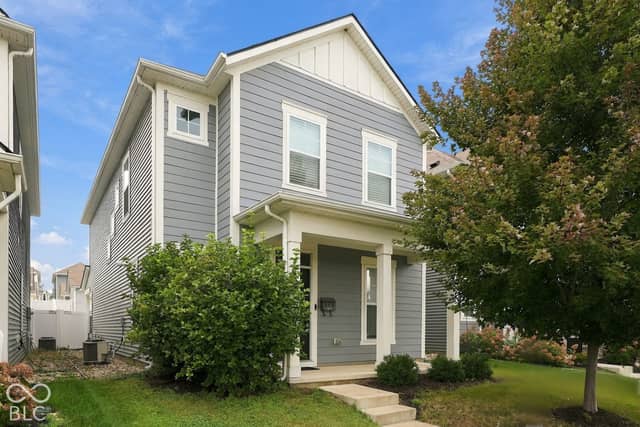 348 Evans Street, Indianapolis, IN 46222, photo 2 of 39