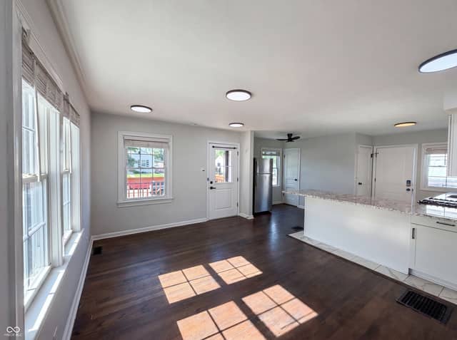 2310 Calhoun Street, Indianapolis, IN 46203, photo 4 of 16