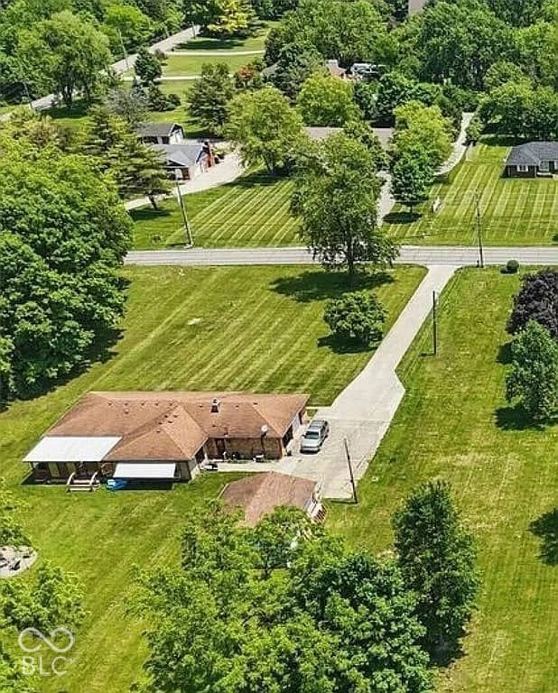 8530 N Carroll Road, Indianapolis, IN 46236, photo 4 of 21