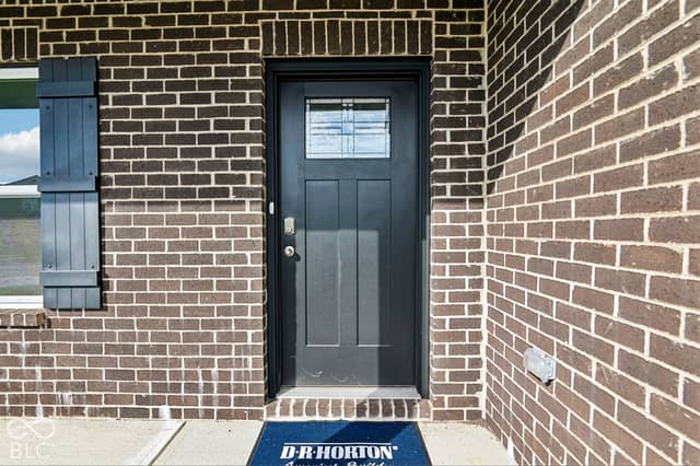 5926 Aleppo Lane, Greenwood, IN 46143, photo 5 of 59